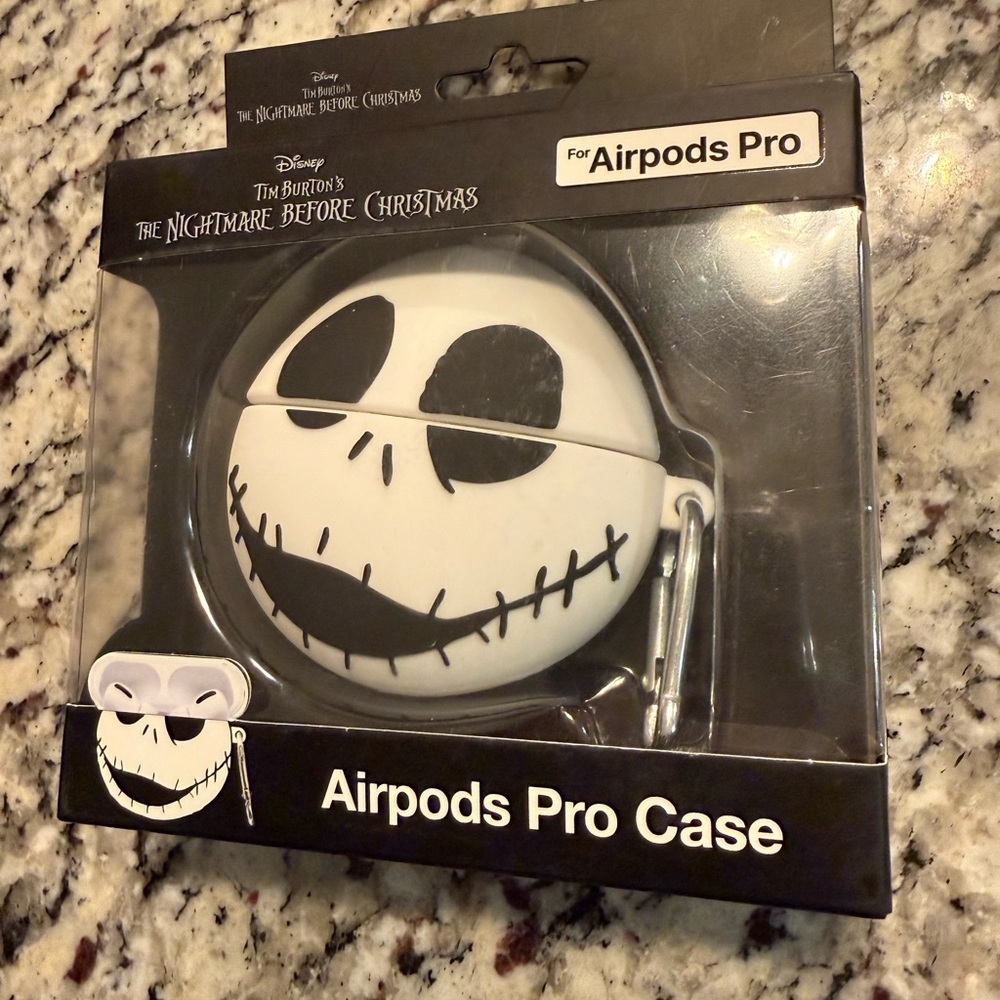 Disney Jack Skellington Black and White AirPods Pro Case